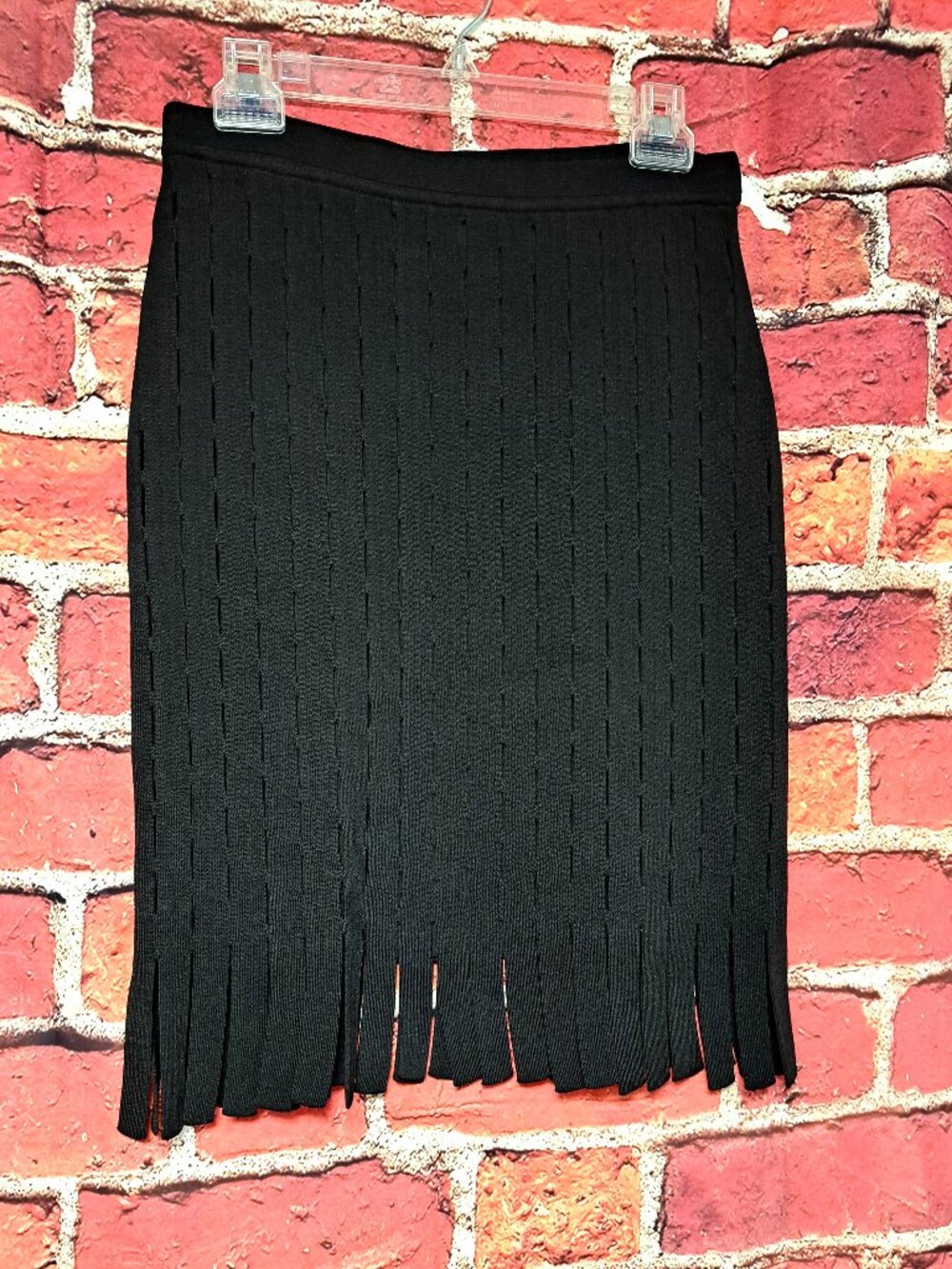 NICE LADIES BLACK KNIT CUT OUT SLITS SKIRT ETCETERA SIZE XS LINED W FRINGE